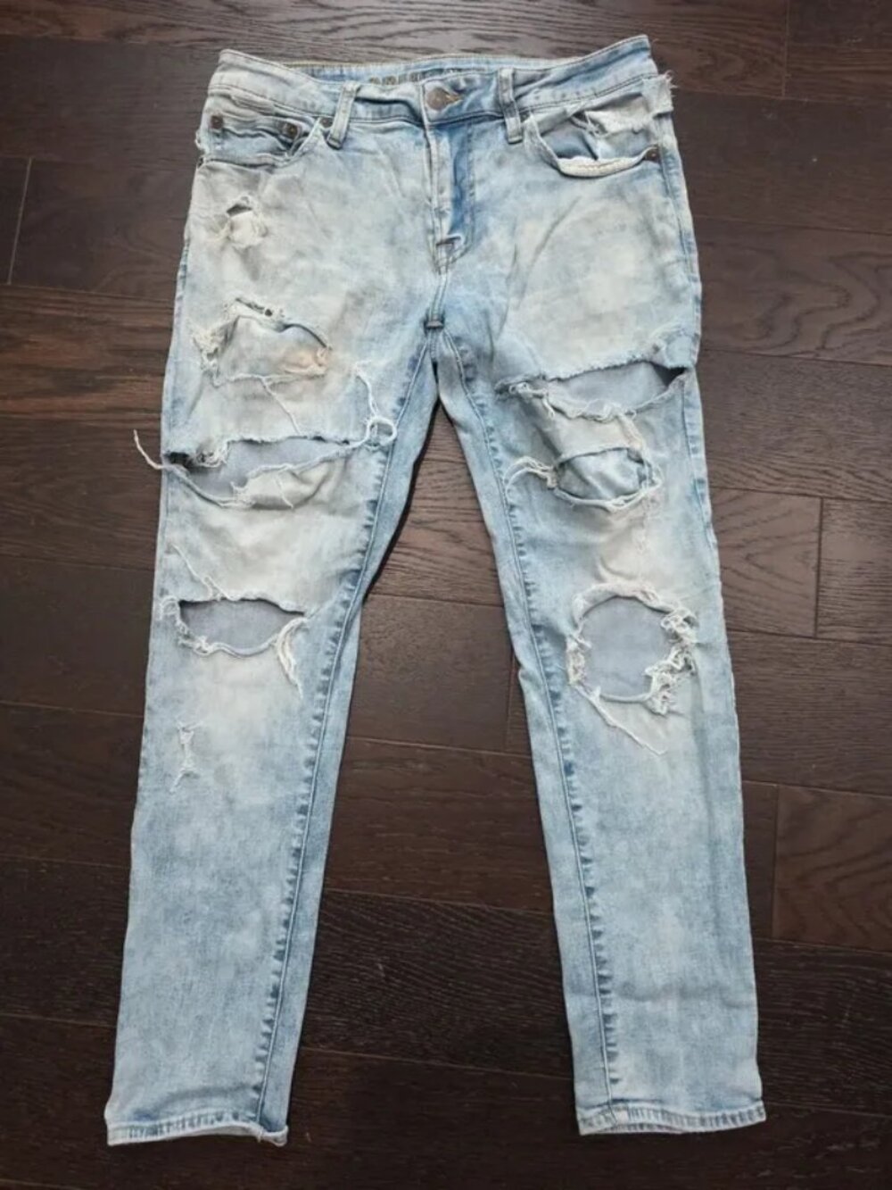 Men's 31 x 30 American Eagle Next Level Flex Ripped Skinny Jeans